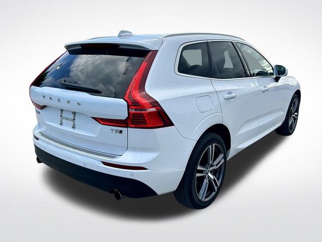 2021 Volvo XC60 Momentum