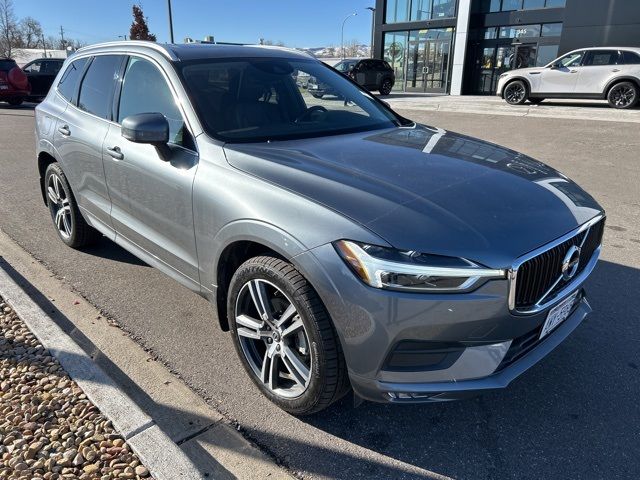 2021 Volvo XC60 Momentum