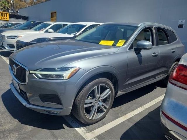 2021 Volvo XC60 Momentum