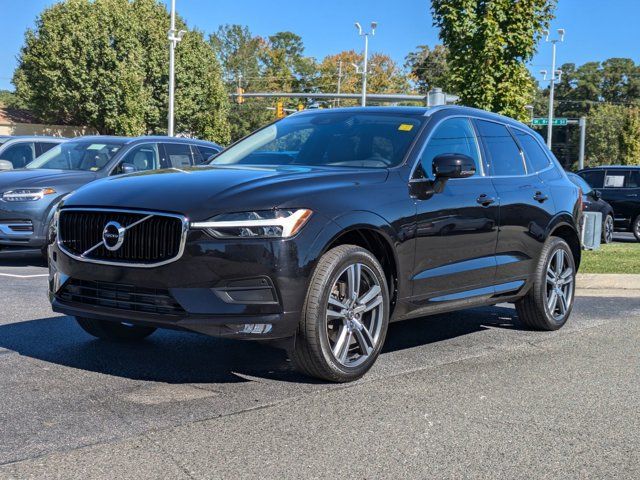 2021 Volvo XC60 Momentum