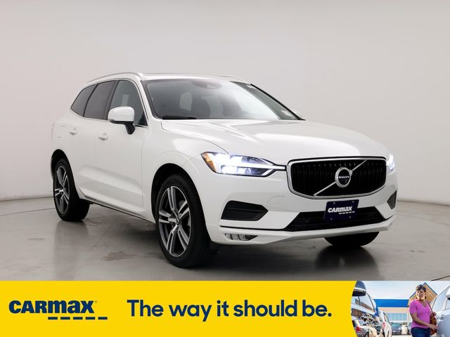 2021 Volvo XC60 Momentum