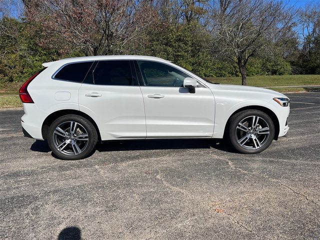 2021 Volvo XC60 Momentum