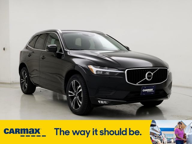 2021 Volvo XC60 Momentum