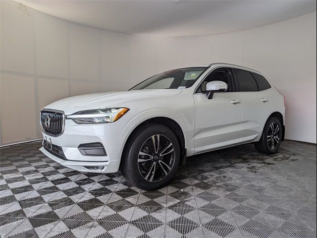 2021 Volvo XC60 Momentum