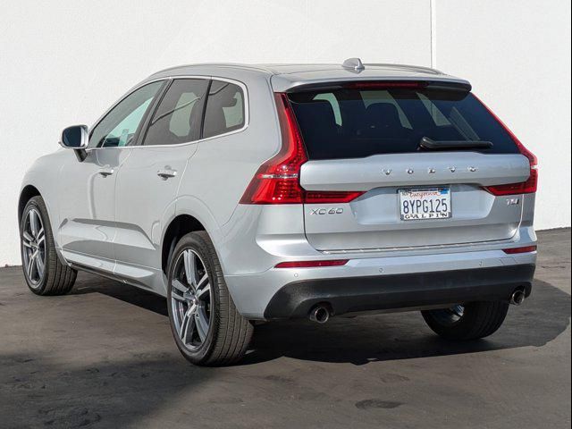 2021 Volvo XC60 Momentum