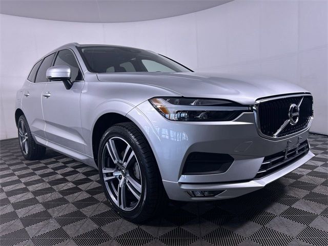 2021 Volvo XC60 Momentum