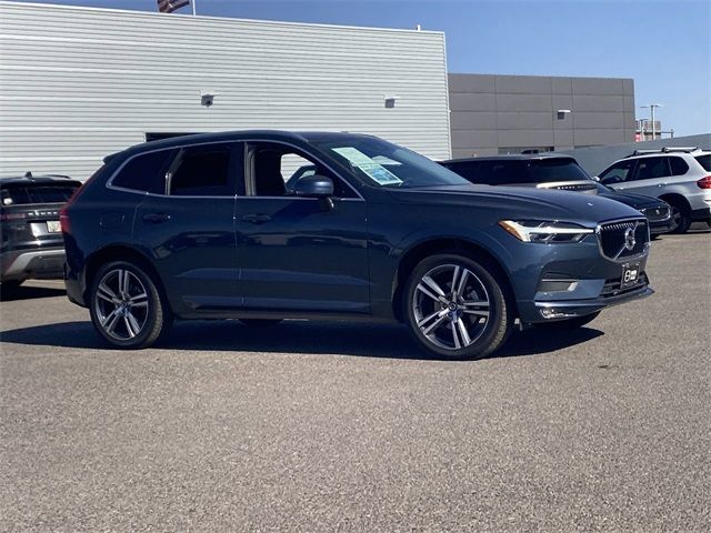 2021 Volvo XC60 Momentum