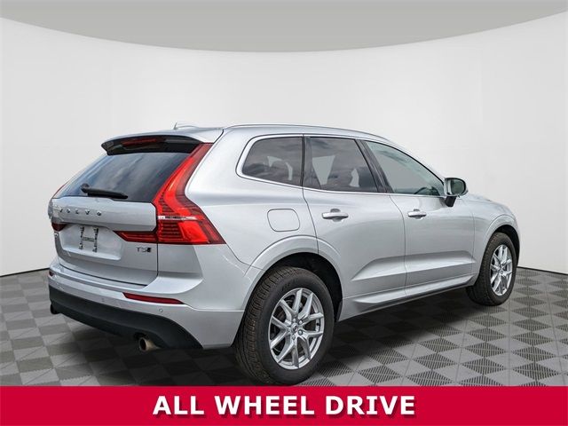 2021 Volvo XC60 Momentum