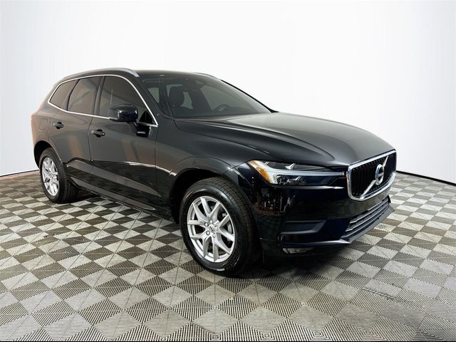 2021 Volvo XC60 Momentum