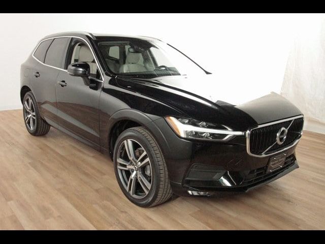 2021 Volvo XC60 Momentum