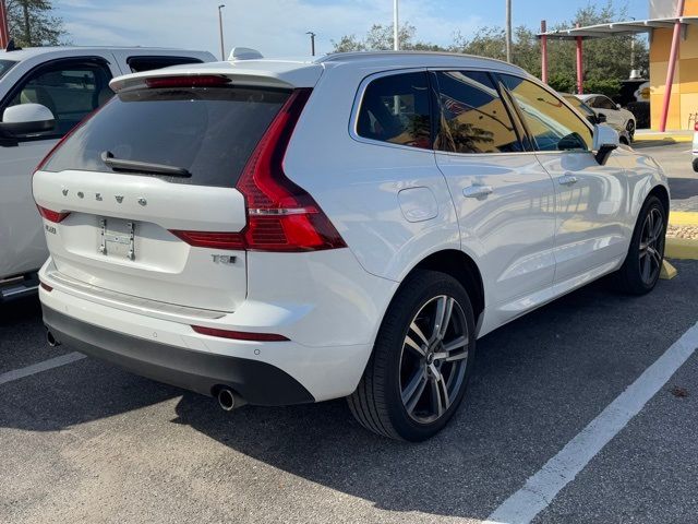 2021 Volvo XC60 Momentum