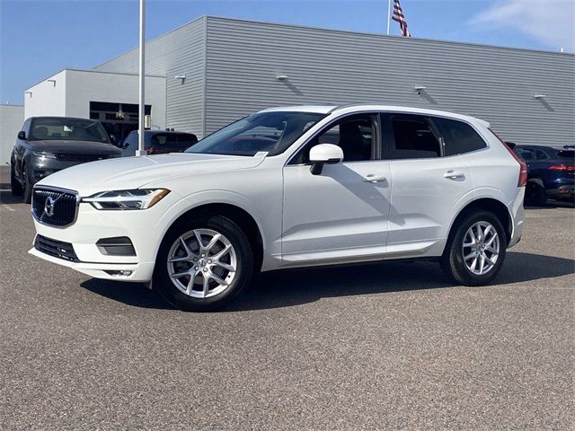 2021 Volvo XC60 Momentum