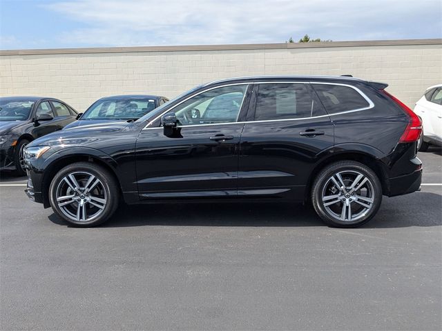 2021 Volvo XC60 Momentum