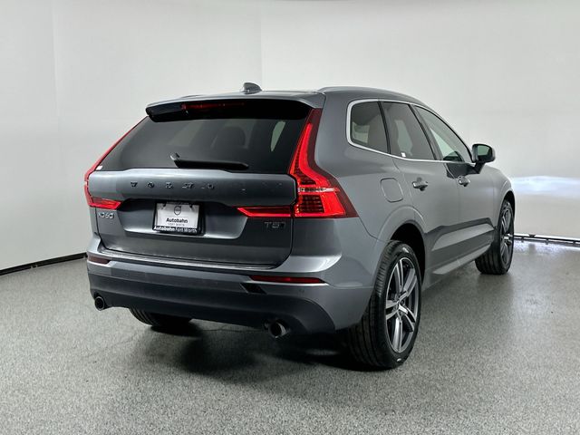 2021 Volvo XC60 Momentum