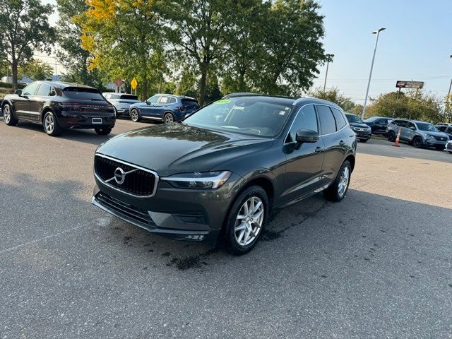 2021 Volvo XC60 Momentum