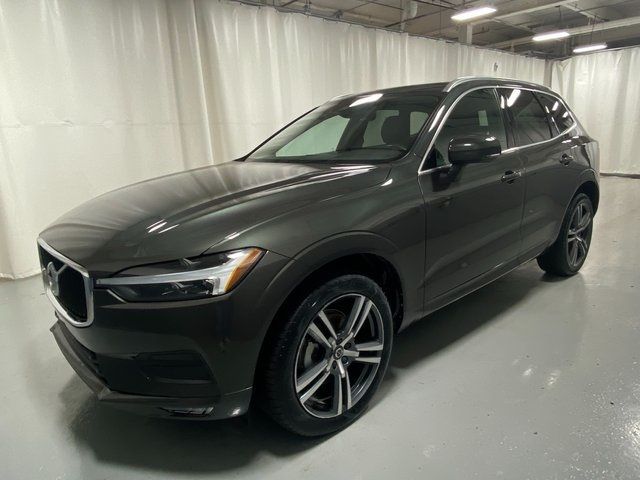 2021 Volvo XC60 Momentum