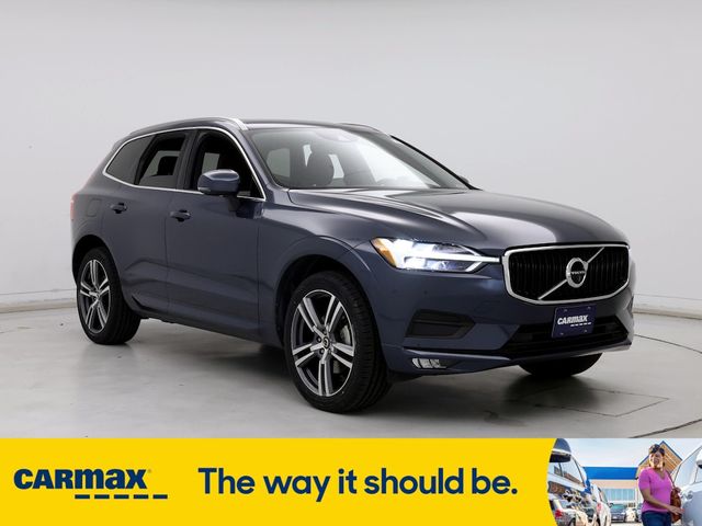 2021 Volvo XC60 Momentum