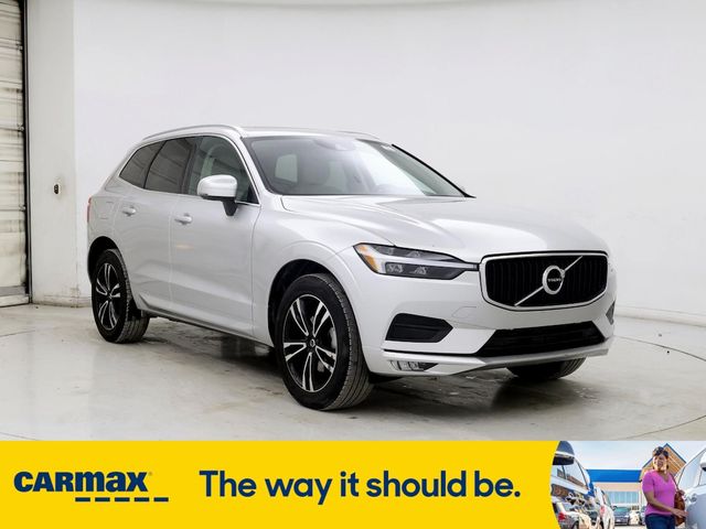 2021 Volvo XC60 Momentum