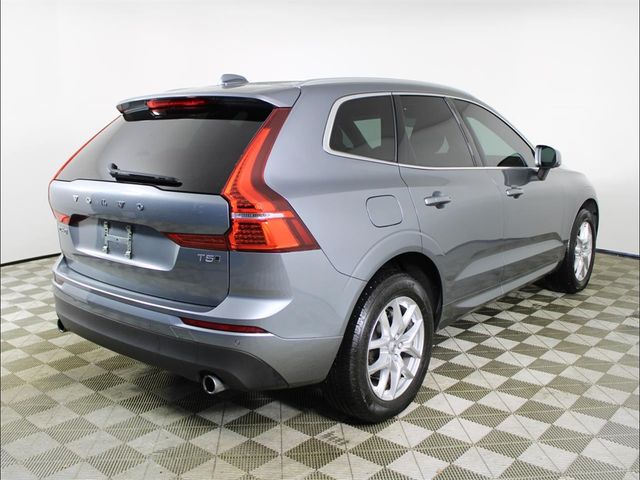 2021 Volvo XC60 Momentum