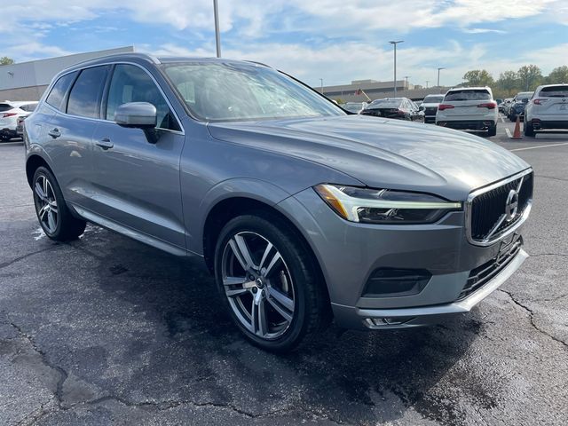 2021 Volvo XC60 Momentum