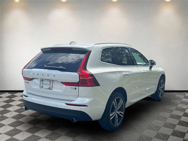 2021 Volvo XC60 Momentum