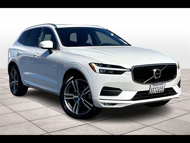 2021 Volvo XC60 Momentum