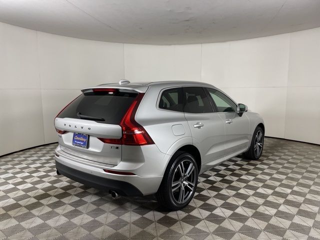 2021 Volvo XC60 Momentum