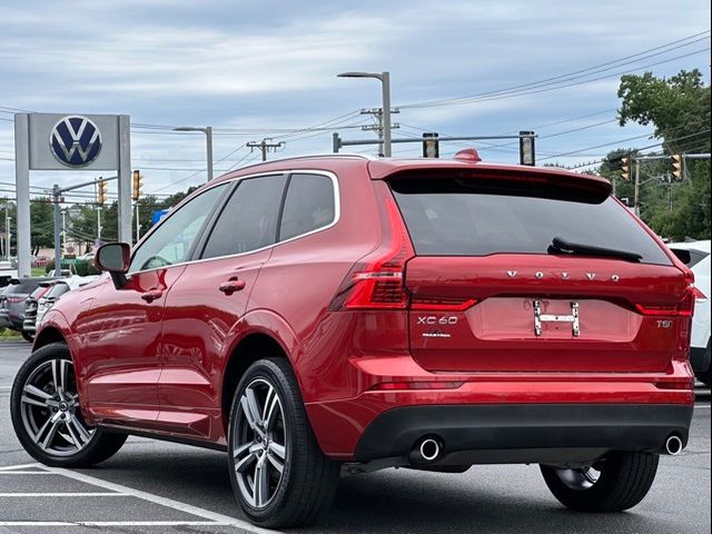 2021 Volvo XC60 Momentum