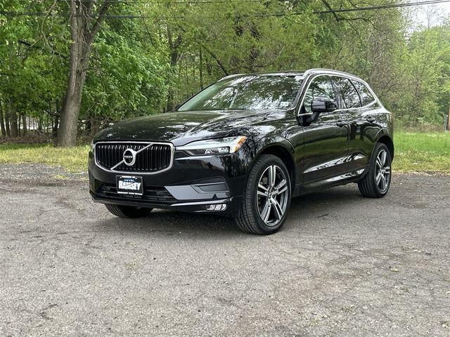 2021 Volvo XC60 Momentum