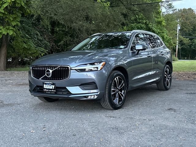 2021 Volvo XC60 Momentum