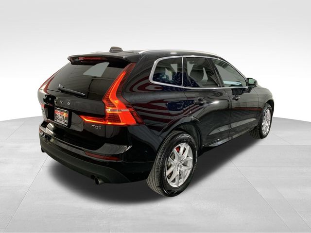 2021 Volvo XC60 Momentum