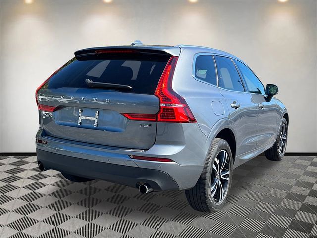 2021 Volvo XC60 Momentum