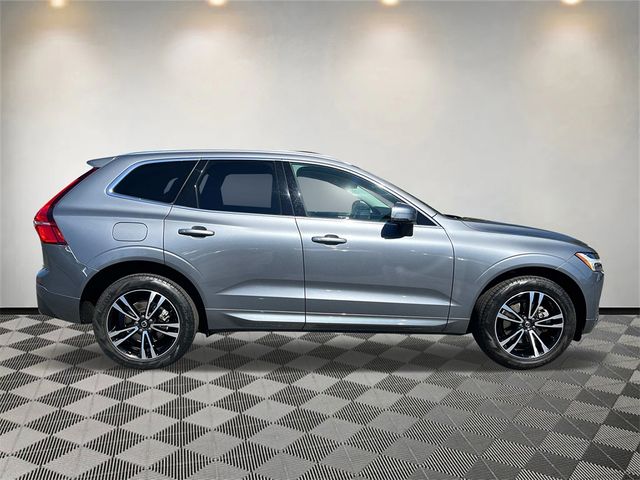 2021 Volvo XC60 Momentum