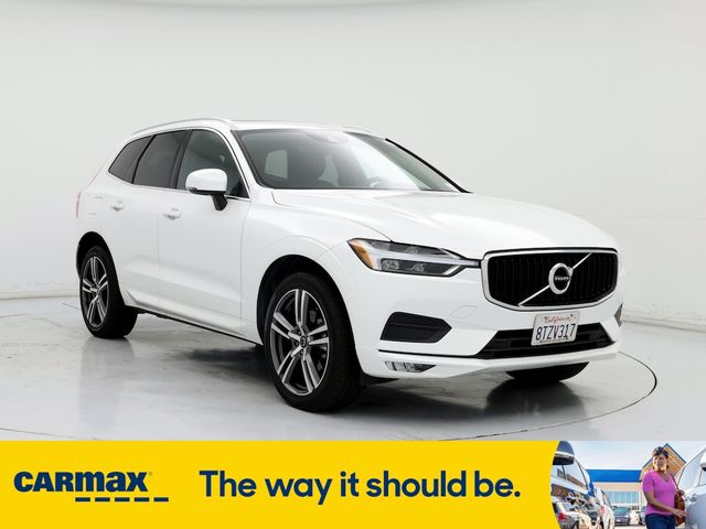 2021 Volvo XC60 Momentum