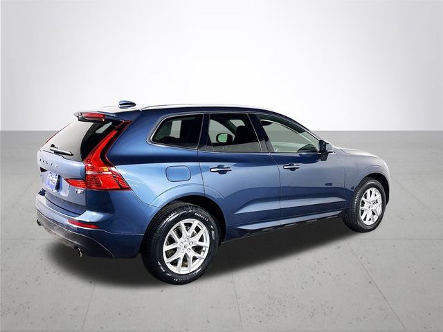 2021 Volvo XC60 Momentum