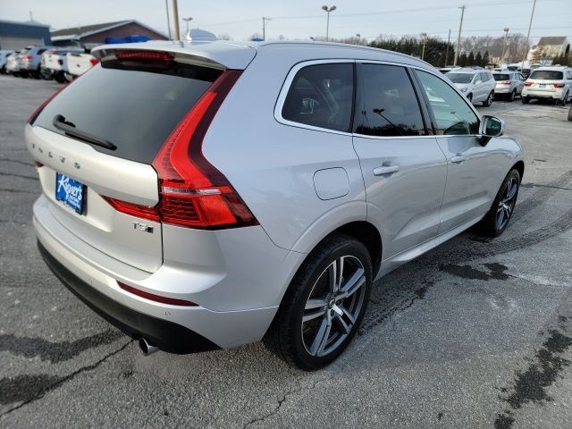 2021 Volvo XC60 Momentum