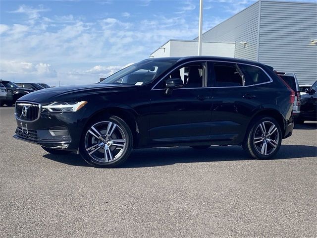 2021 Volvo XC60 Momentum