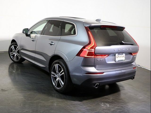 2021 Volvo XC60 Momentum