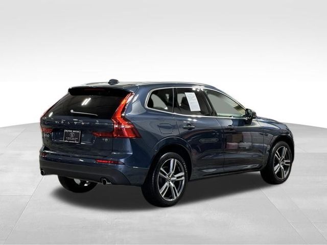 2021 Volvo XC60 Momentum