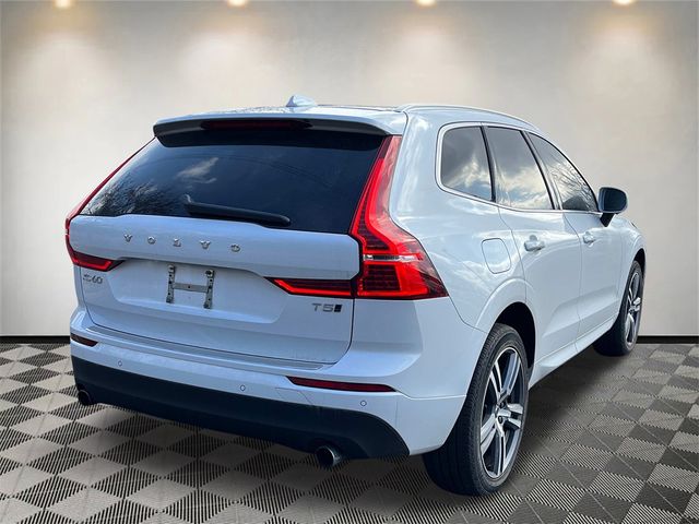 2021 Volvo XC60 Momentum