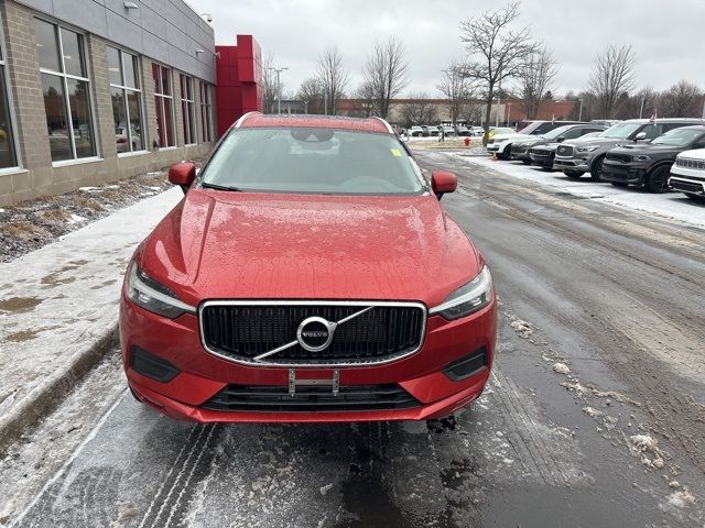 2021 Volvo XC60 Momentum