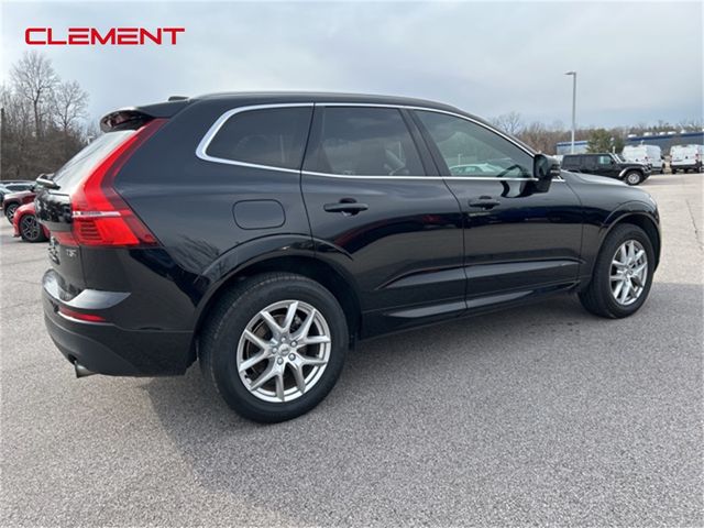 2021 Volvo XC60 Momentum