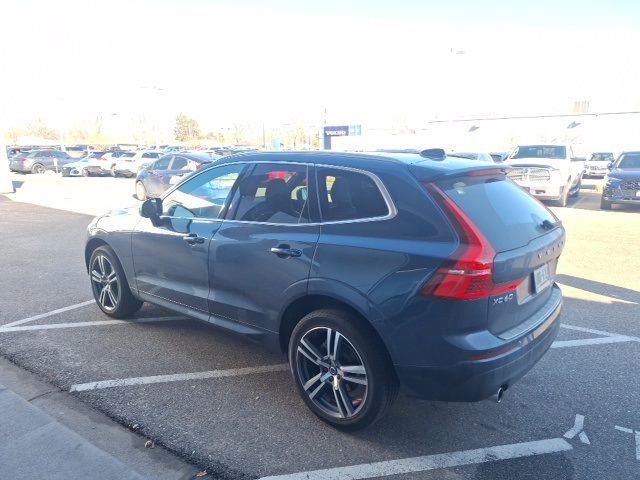 2021 Volvo XC60 Momentum