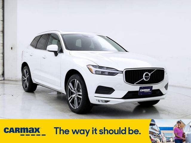 2021 Volvo XC60 Momentum