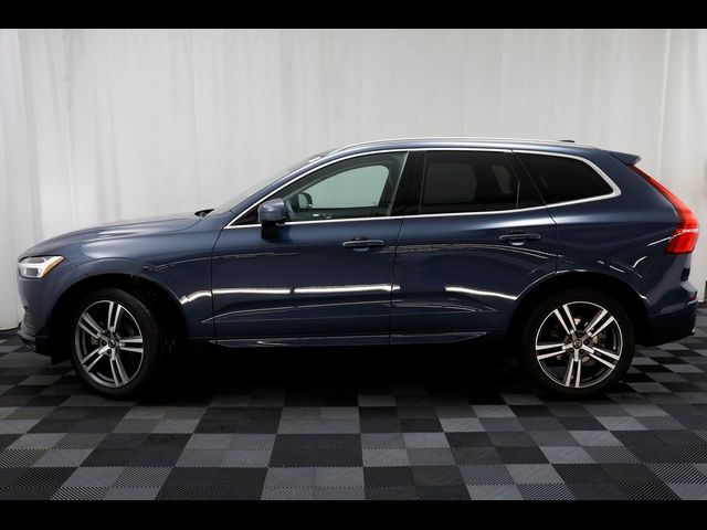 2021 Volvo XC60 Momentum