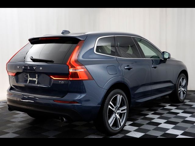 2021 Volvo XC60 Momentum