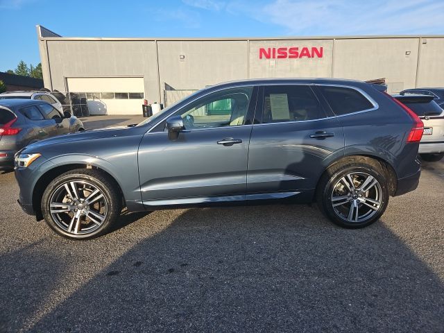 2021 Volvo XC60 Momentum