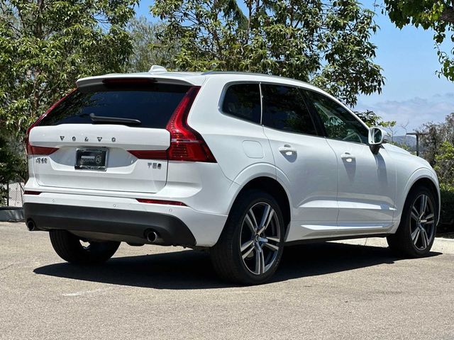 2021 Volvo XC60 Momentum