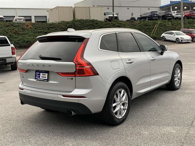 2021 Volvo XC60 Momentum