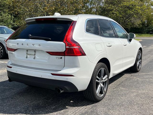 2021 Volvo XC60 Momentum